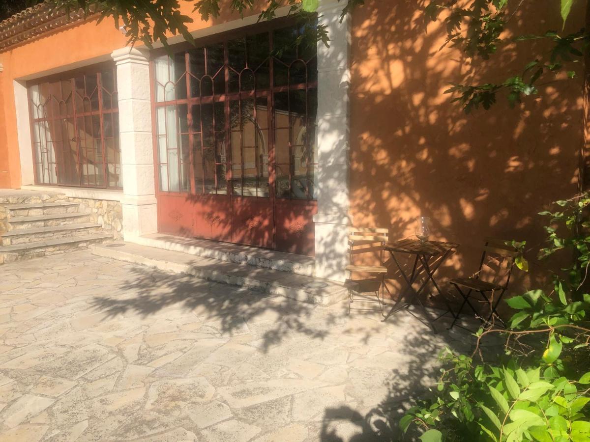 Le Pool House - Private Jacuzzi - Mas Des Sous Bois Hotel Ventabren Exterior foto