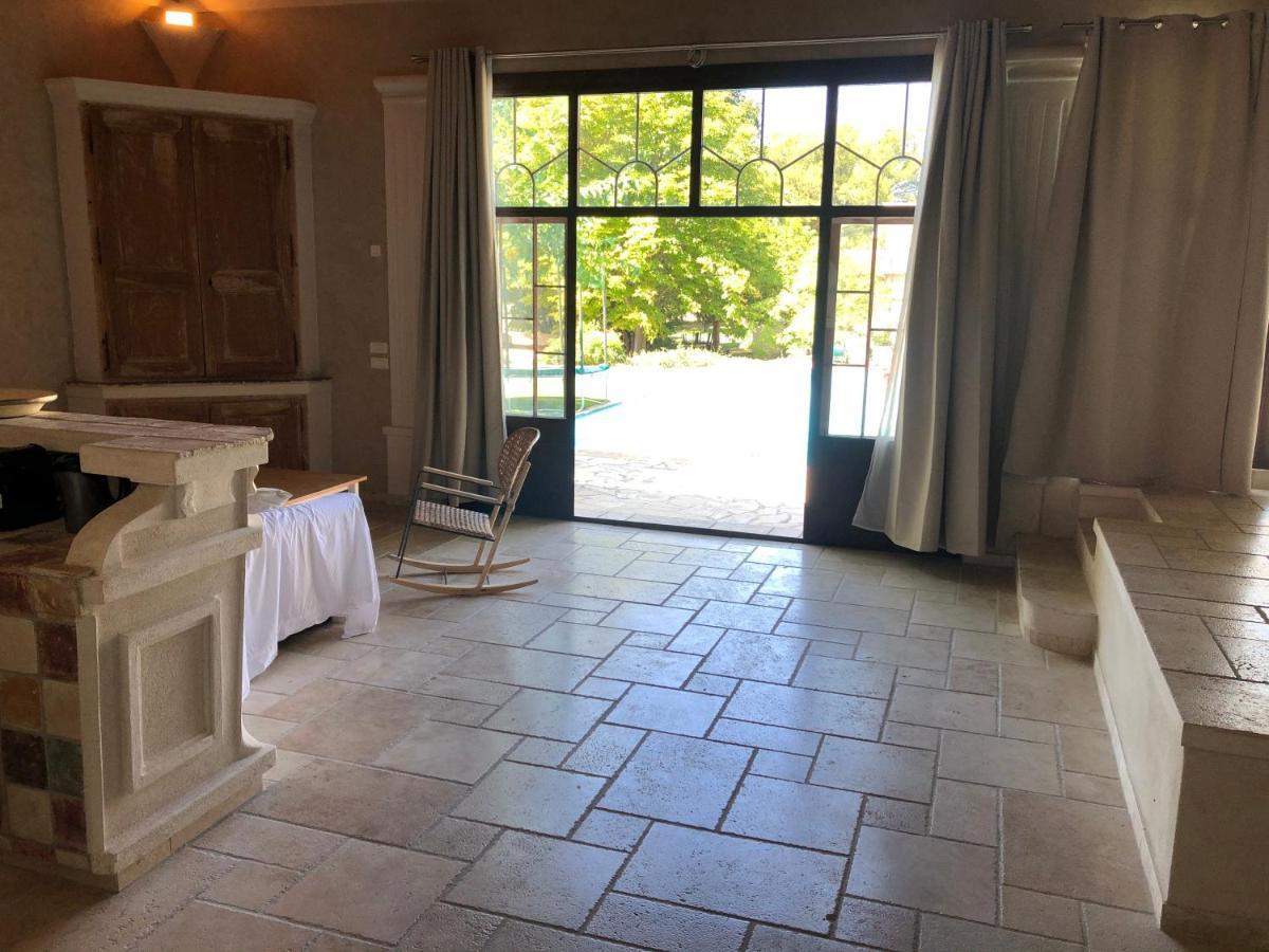 Le Pool House - Private Jacuzzi - Mas Des Sous Bois Hotel Ventabren Exterior foto